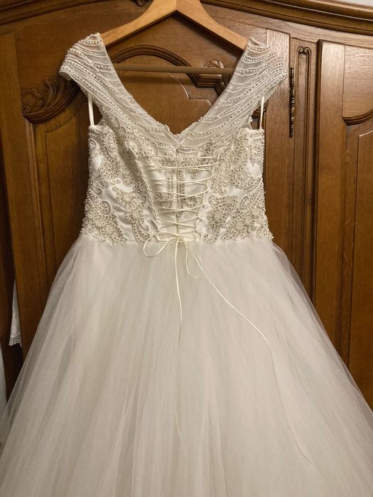 Śliczna suknia ślubna księżniczka jak nowa!!! 38/42