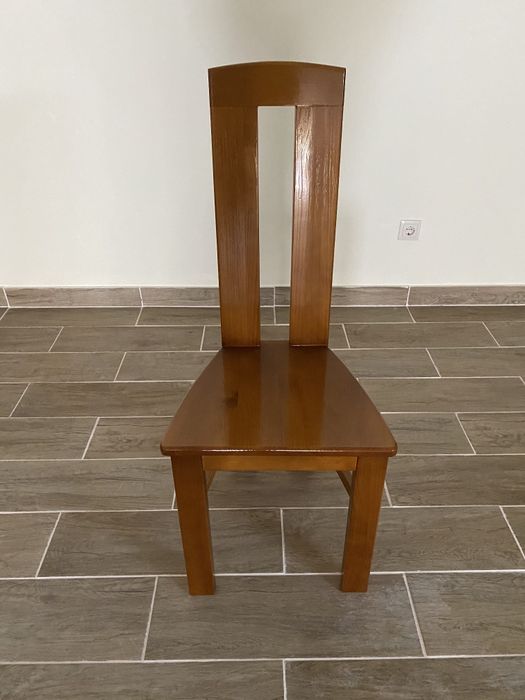 Mesa madeira pinho, oferta cadeiras