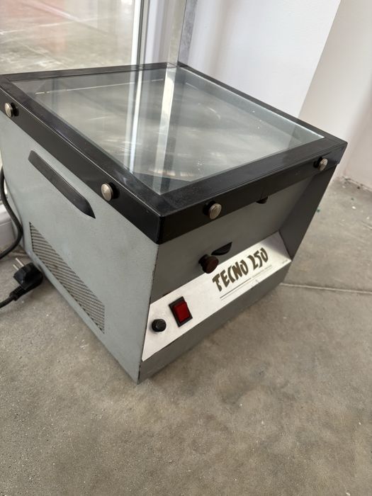 Retroprojetor antigo