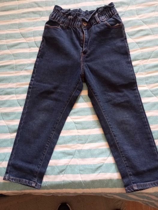 Roupa de criança, calças e camisolas Tiffosi , Modalfa e Mayoral