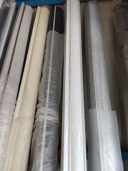 Карниз алюмінієвий