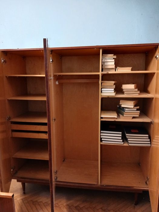 Komplet mebli do sypialni