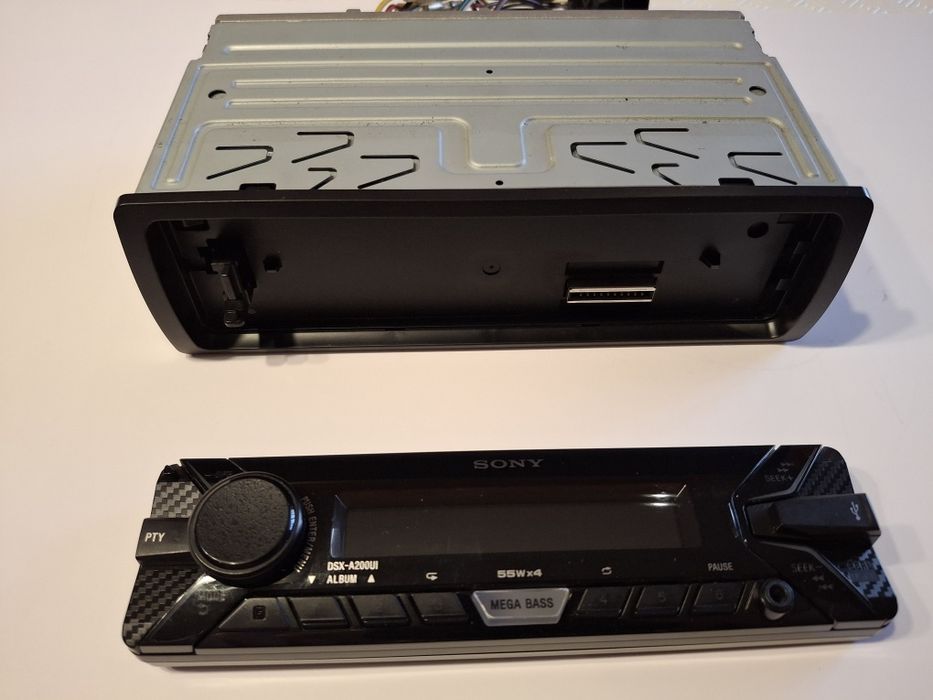 Auto Radio Sony DSX-A200UI