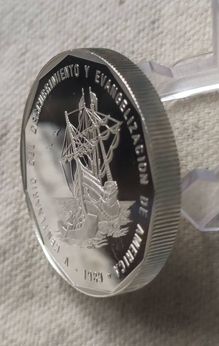 1 песо 1989р. " Відкриття Америки". СРІБЛО. ПРУФ. Унція!