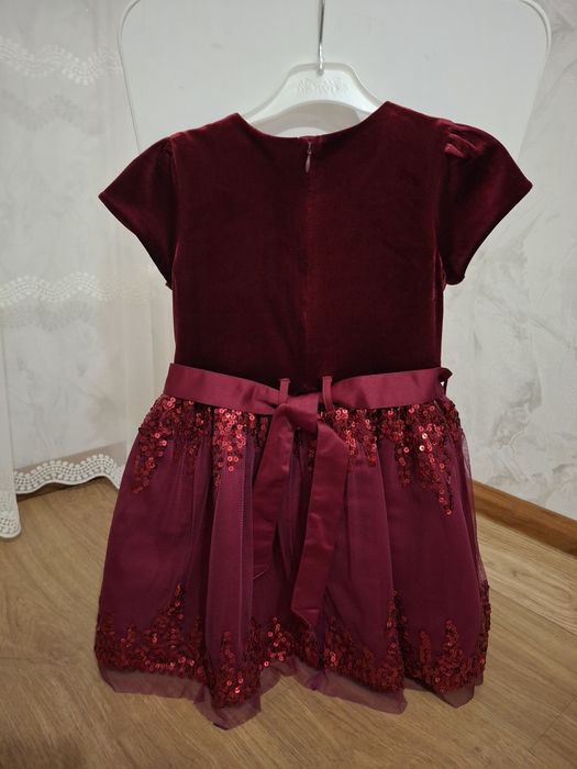 Дитяче святкове плаття