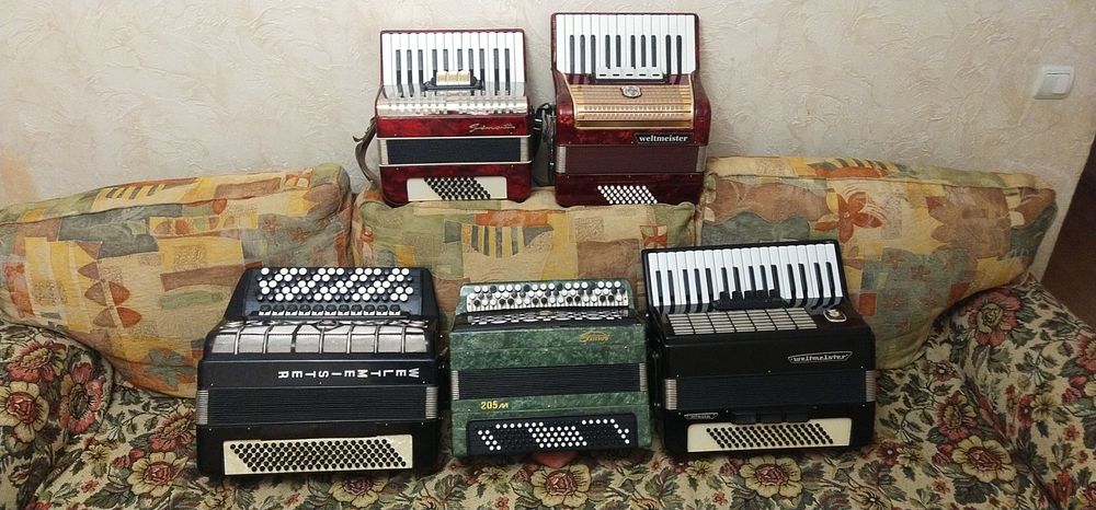 3/4 баян Тульський.Єтюд 205М.