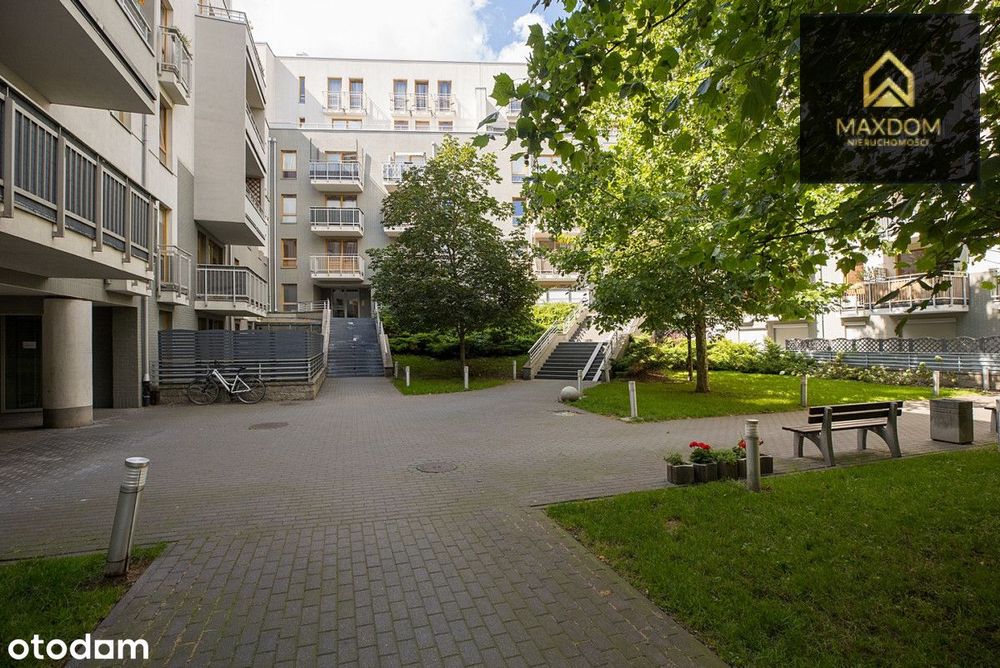 Osobna widna kuchnia taras 7m2 wysoki parter