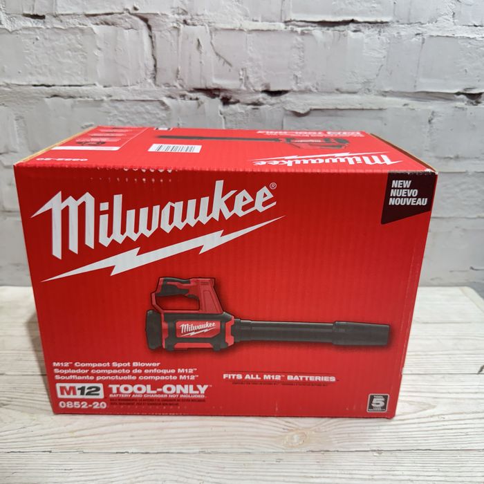 Повітродувка акумуляторна компактна MILWAUKEE M12 0852-20