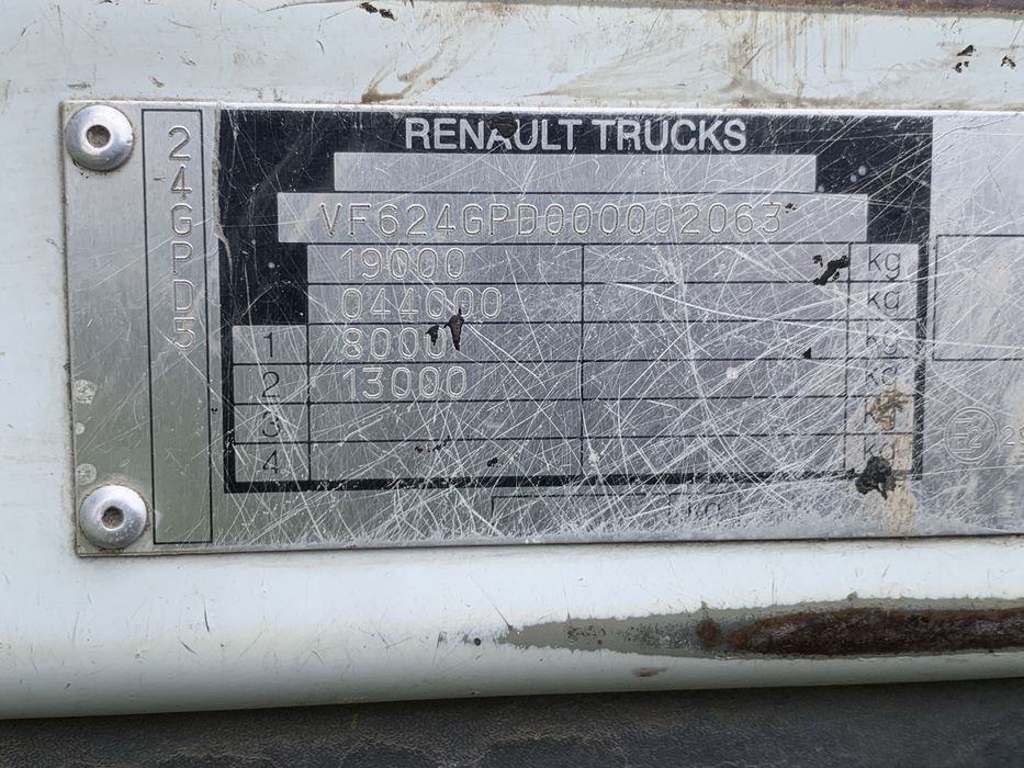 Продам зчіпку Renault Premium 2010 + алюмінієвий самоскид Schmitz 2009