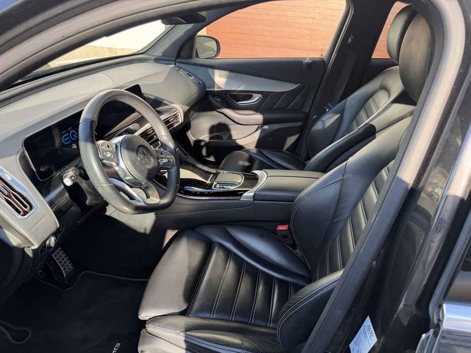 Mercedes-Benz EQC 400 4MATIC AMG line  SOH 92,5 PNEUS NOVOS