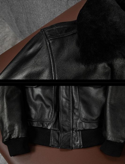 Кожаная куртка с воротником из овчины. Без утеплителя. Демисезон