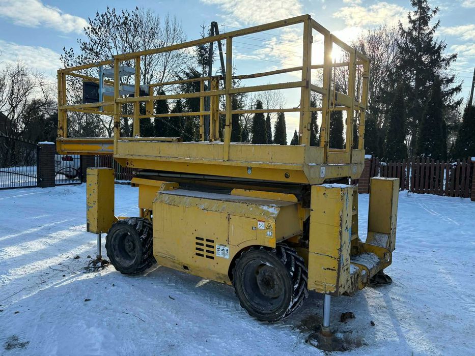 Podnośnik nożycowy Genie GS-3268