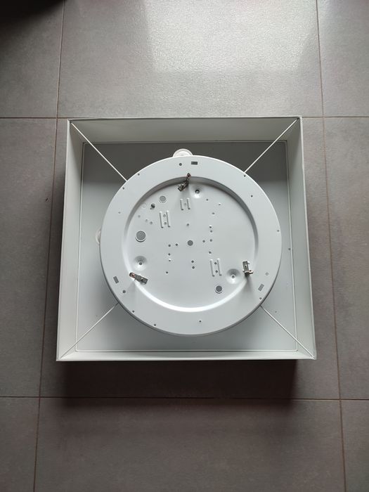 Kinkiet ścienny sufitowy