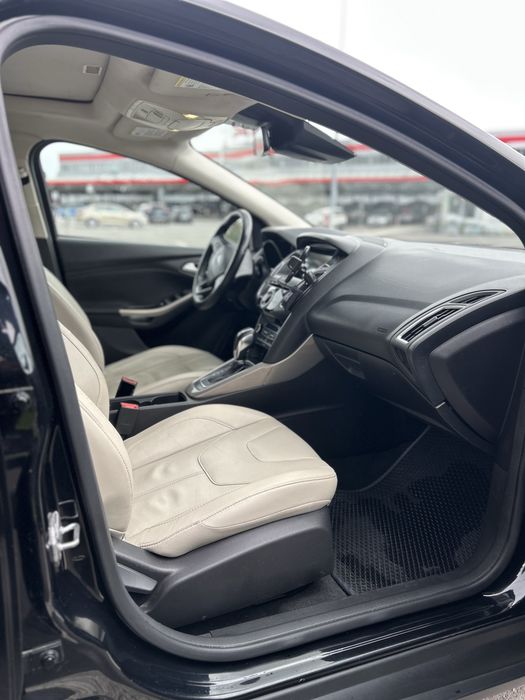 2016 Ford Focus 2.0 TDCi Powershift (160 к.с.)   Titanium
