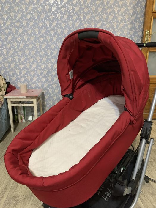 Коляска прогулочная 2 в 1 teutonia