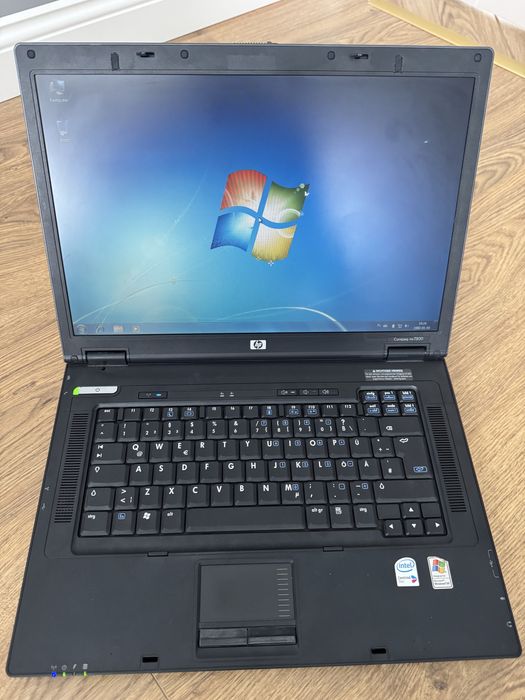 Hp nx7300 sprawna bateria Windows XP/7 rj45 Firewire