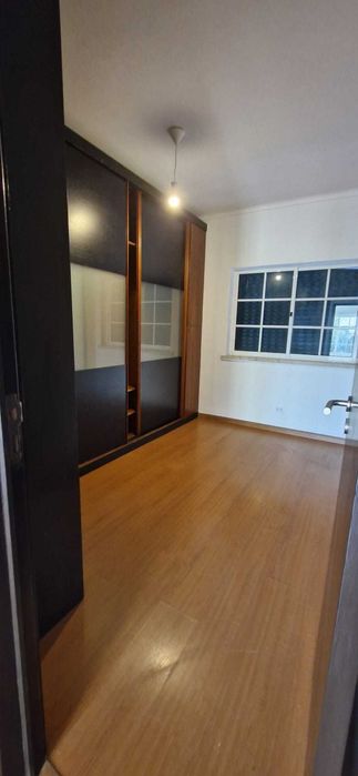 Moradia T4 - Alto do Moinho - Corroios