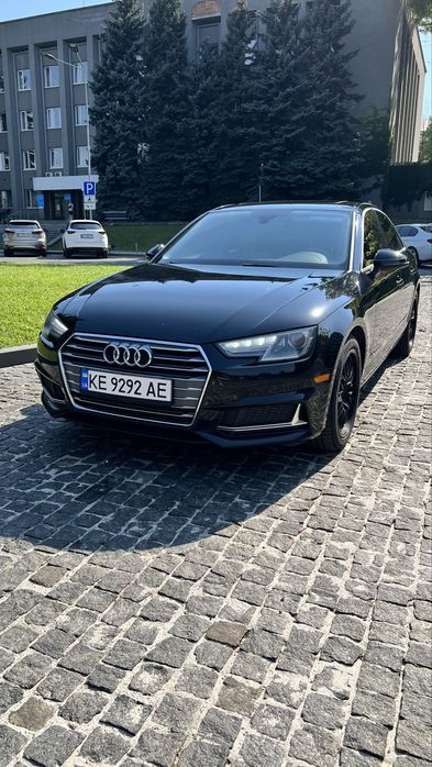 Audi A4 2018 VIN WAUGMAF44KA016876 фото оголошення 2 з 24