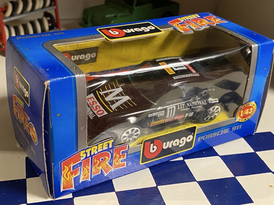 Porsche 911 Jean-Marie Alméras. 1:43 Burago