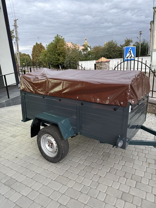 Продаж автомобільного причіпа.