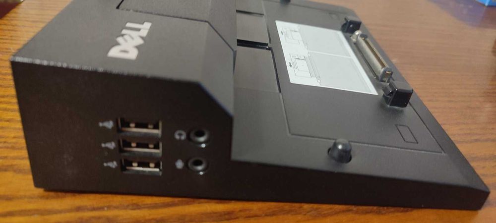 Док станция  ноутбуков DELL