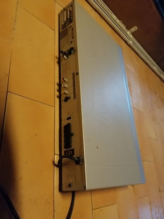 Leitor de DVD a trabalhar64751081882627122