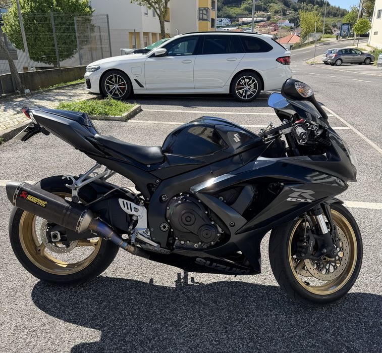 Suzuki Gsx-R 750 K8