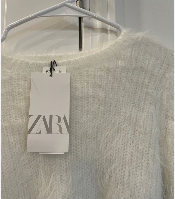 Новий ZARA светр