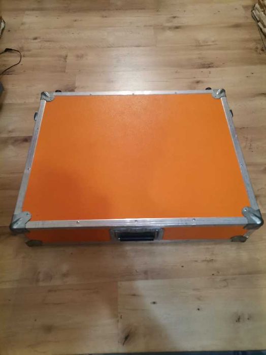 Case Rack Estradowy na mixer