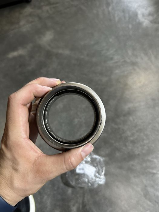 Гофра глушителя резонатора глушника спрінтер W906 W907 OM651 2.2