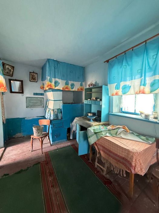 Продам будинок в Демшині з ділянкою
