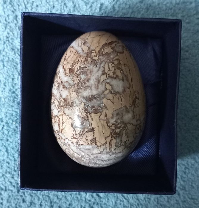 Ovo Decorativo em Pedra Natural Polida