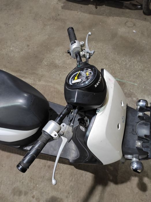 Скутер Хонда бенллі