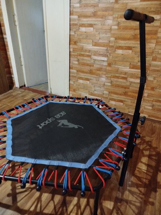 Продам фитнес батут