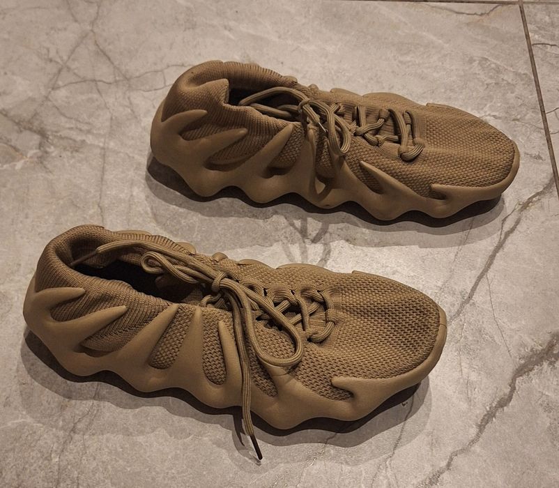 Buty beżowe sportowe