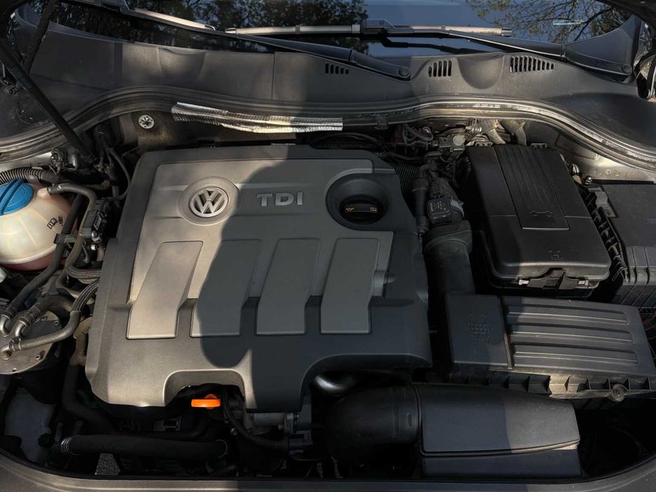 Volkswagen Passat B7 1.6 TDI Bluemotion | 127.000 km | 1 Dono