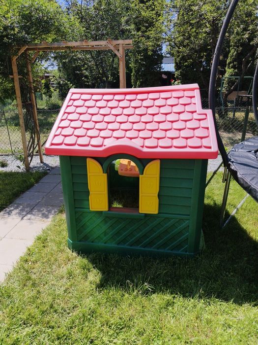 Domek plastikowy dla dzieci