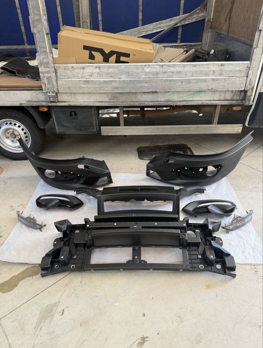 Pintura e acabamento de peças automovel