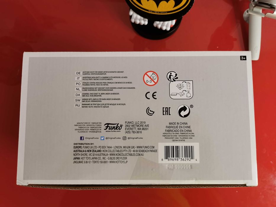 Funko Pop Green Lantern and Batman Comic Moments