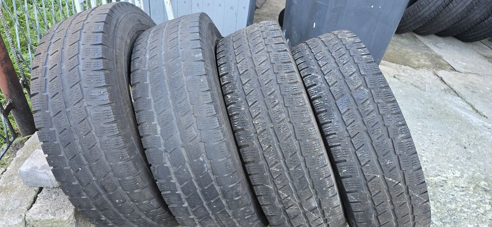 Opony zimowe bus Paxaro 215/75 16c wzmacniane 116/114  cena za komplet