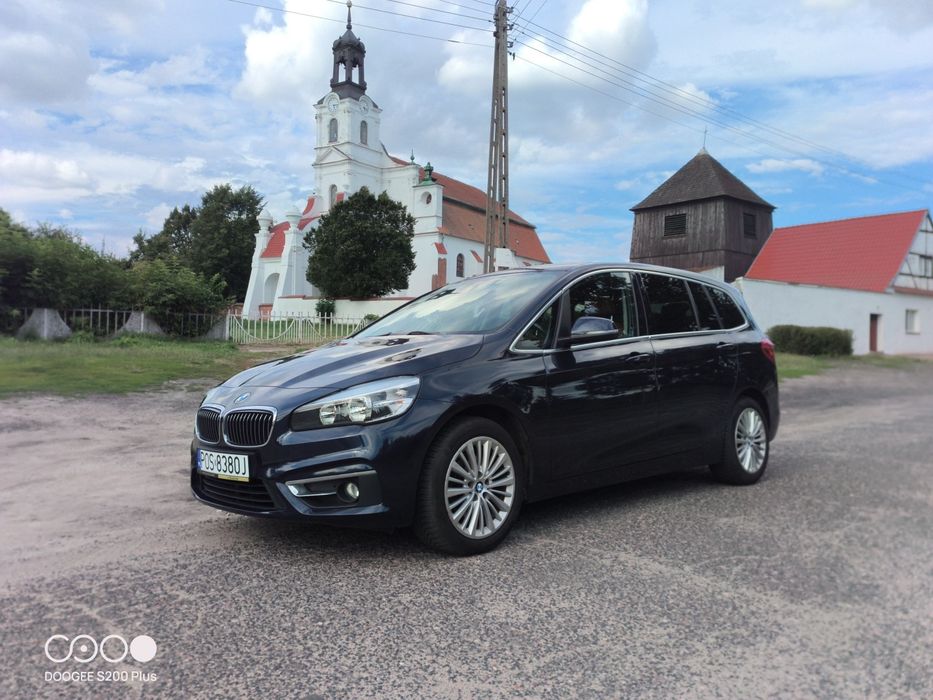 BMW seria 2 F46 gran tourer 216D
