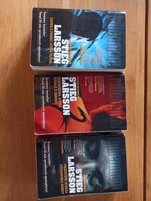 Stieg Larsson, trylogia, cena za 3 książki