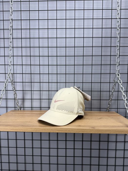 Чоловіча кепка тенісна Nike