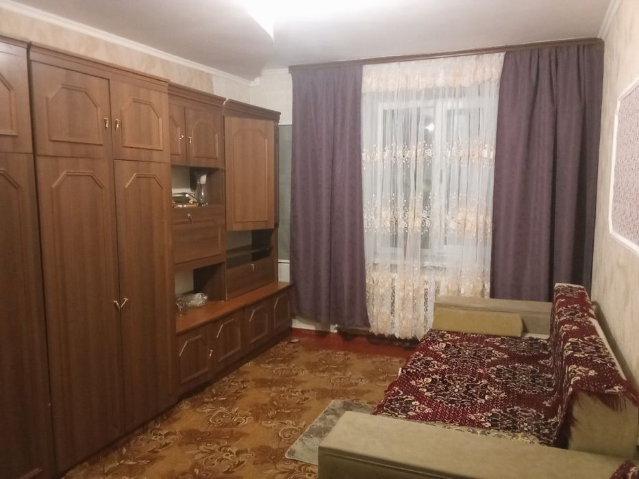 Оренда кімнати в гуртожитку по вул князів Острозьких 3/9 ц