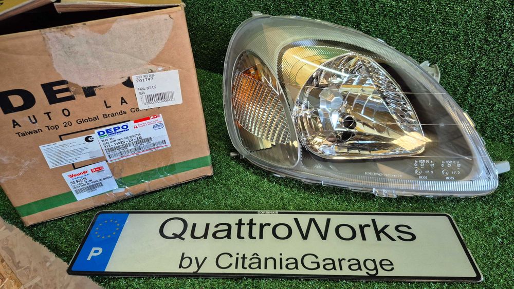 Otica Farol Direito Toyota Yaris P1 1999 a 2003 Ref. 212-11A2R-LD-EM NOVO DEPO