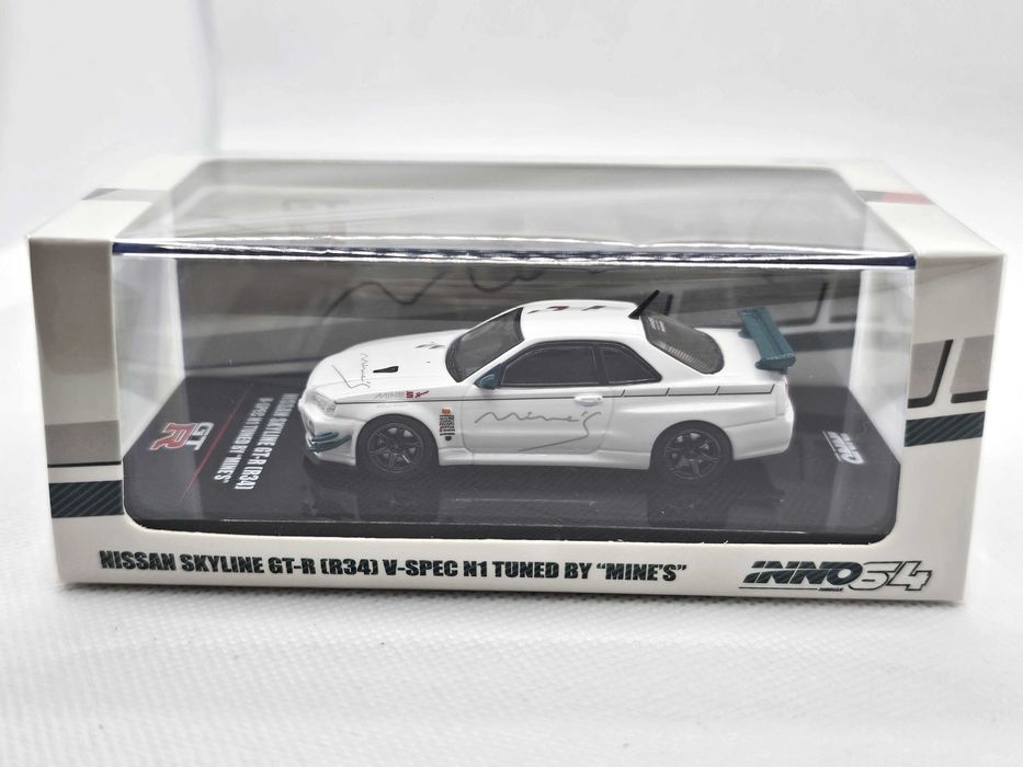 Inno64 Nissan Skyline GT-R (R34) v-spec tuned by "mine's", white/green
