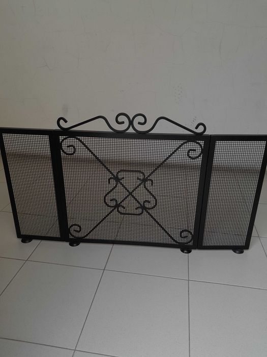 Frente para lareira