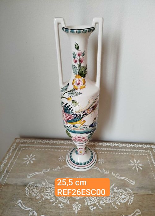 Antiga e linda Jarra em faiança "Outeiro - Águeda"