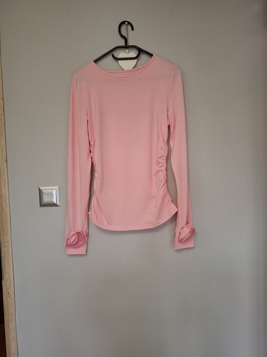 Śliczna bluzka z różami