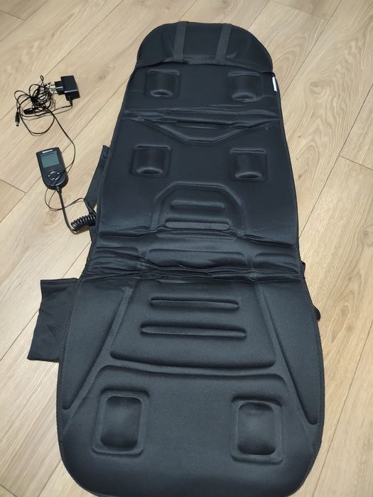 Mata masująca na fotel.